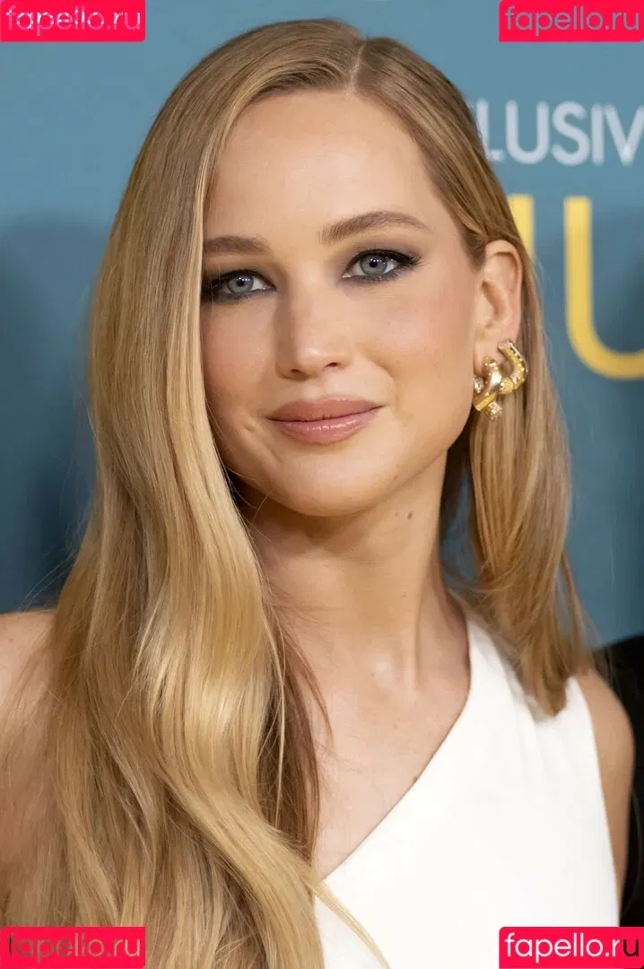 Jennifer Lawrence Onlyfans Photo Gallery 