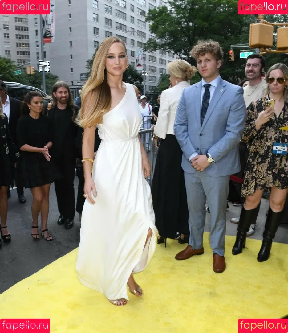 Jennifer Lawrence Onlyfans Photo Gallery 