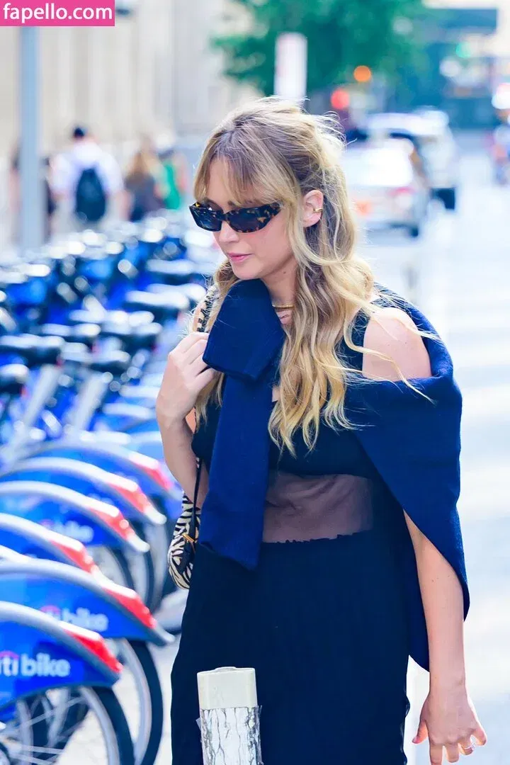 Jennifer Lawrence Onlyfans Photo Gallery 