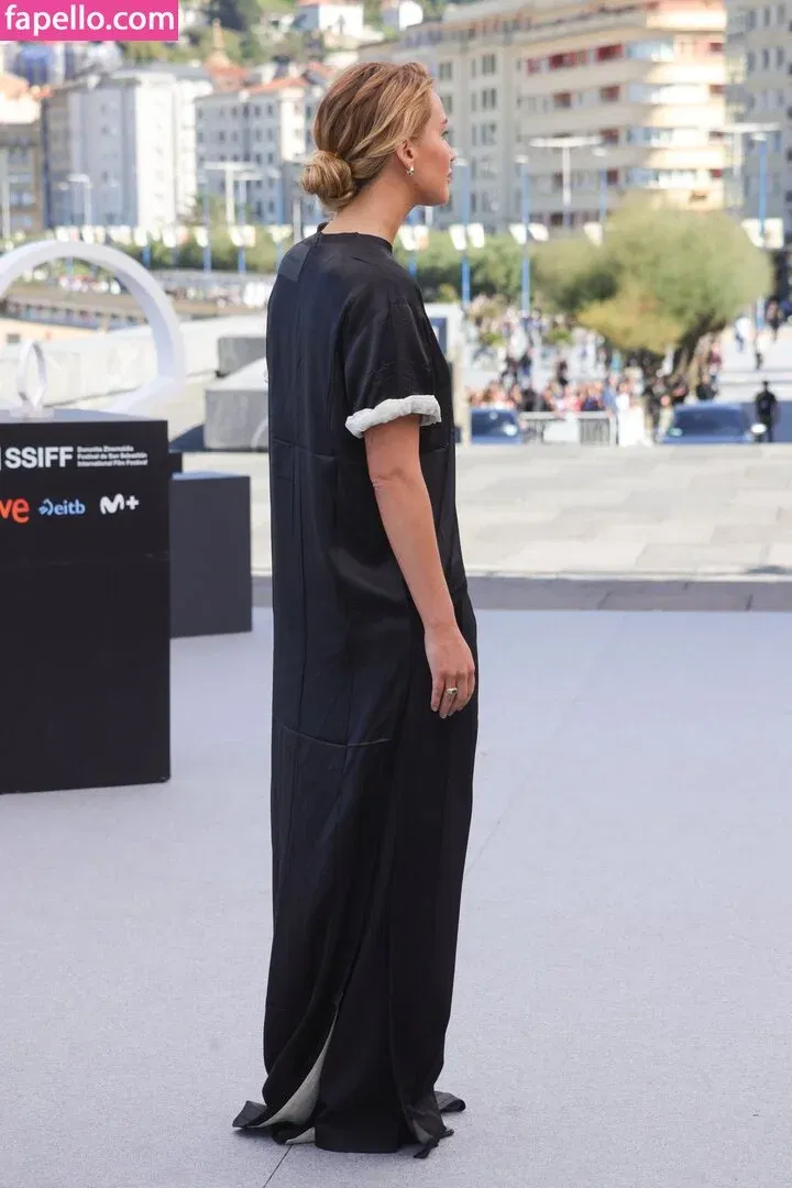 Jennifer Lawrence Onlyfans Photo Gallery 