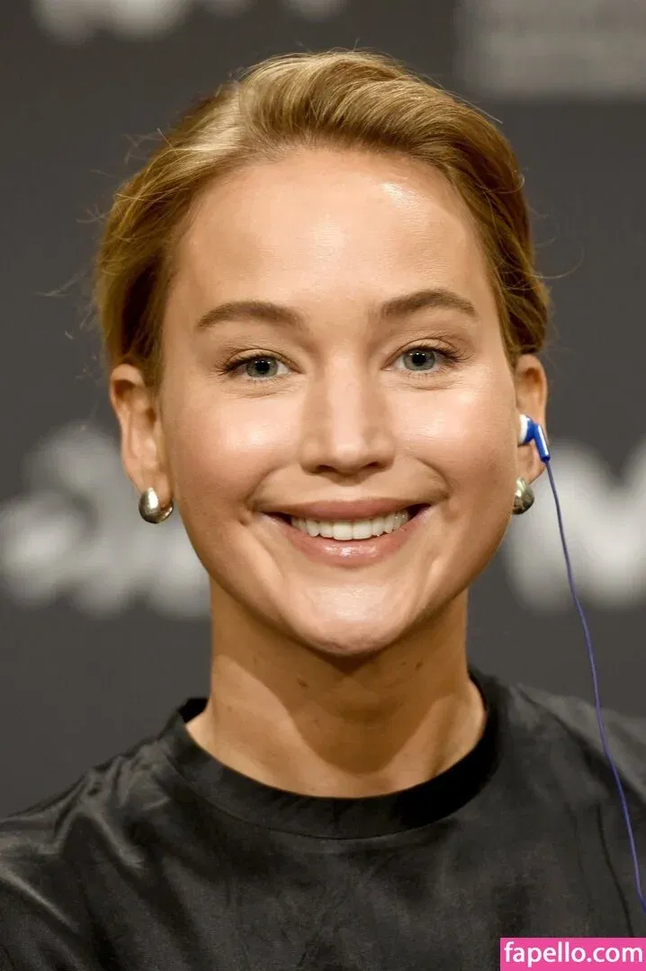Jennifer Lawrence Onlyfans Photo Gallery 