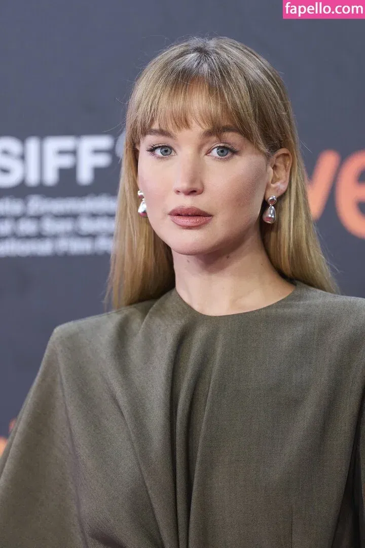 Jennifer Lawrence Onlyfans Photo Gallery 