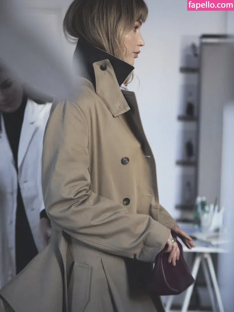 Jennifer Lawrence Onlyfans Photo Gallery 