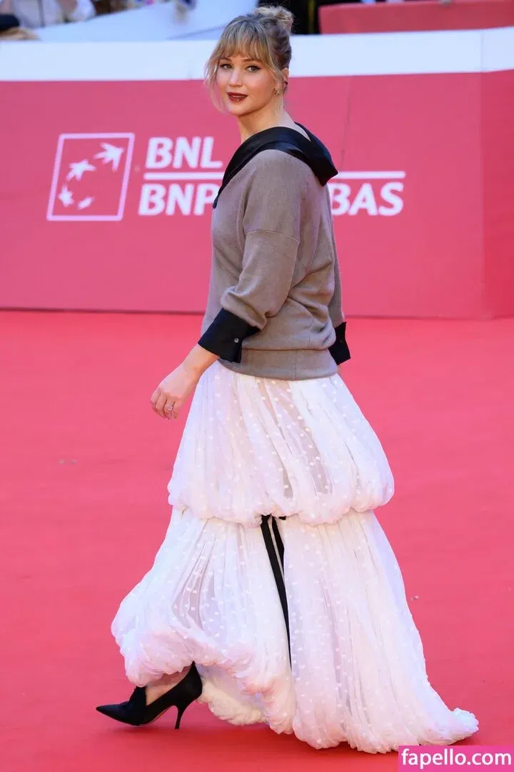 Jennifer Lawrence Onlyfans Photo Gallery 