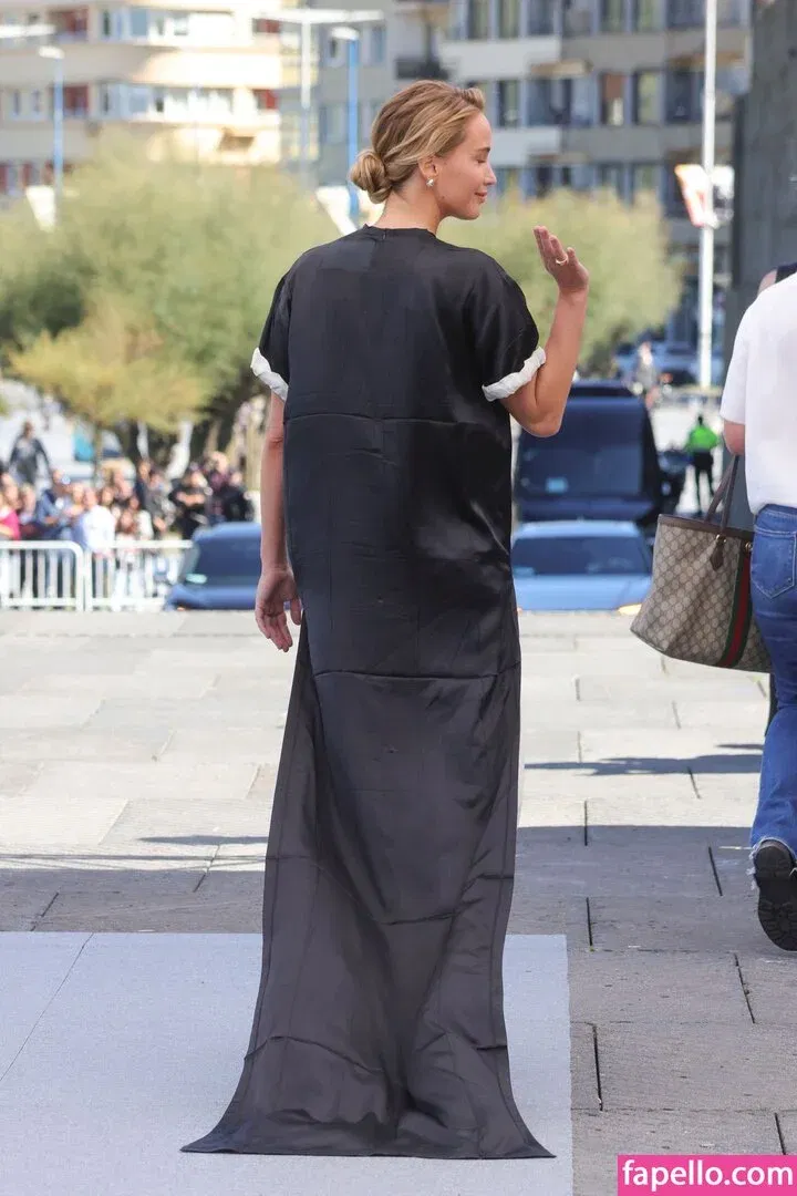 Jennifer Lawrence Onlyfans Photo Gallery 