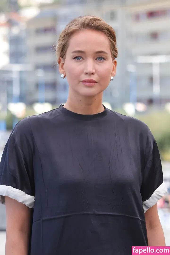 Jennifer Lawrence Onlyfans Photo Gallery 