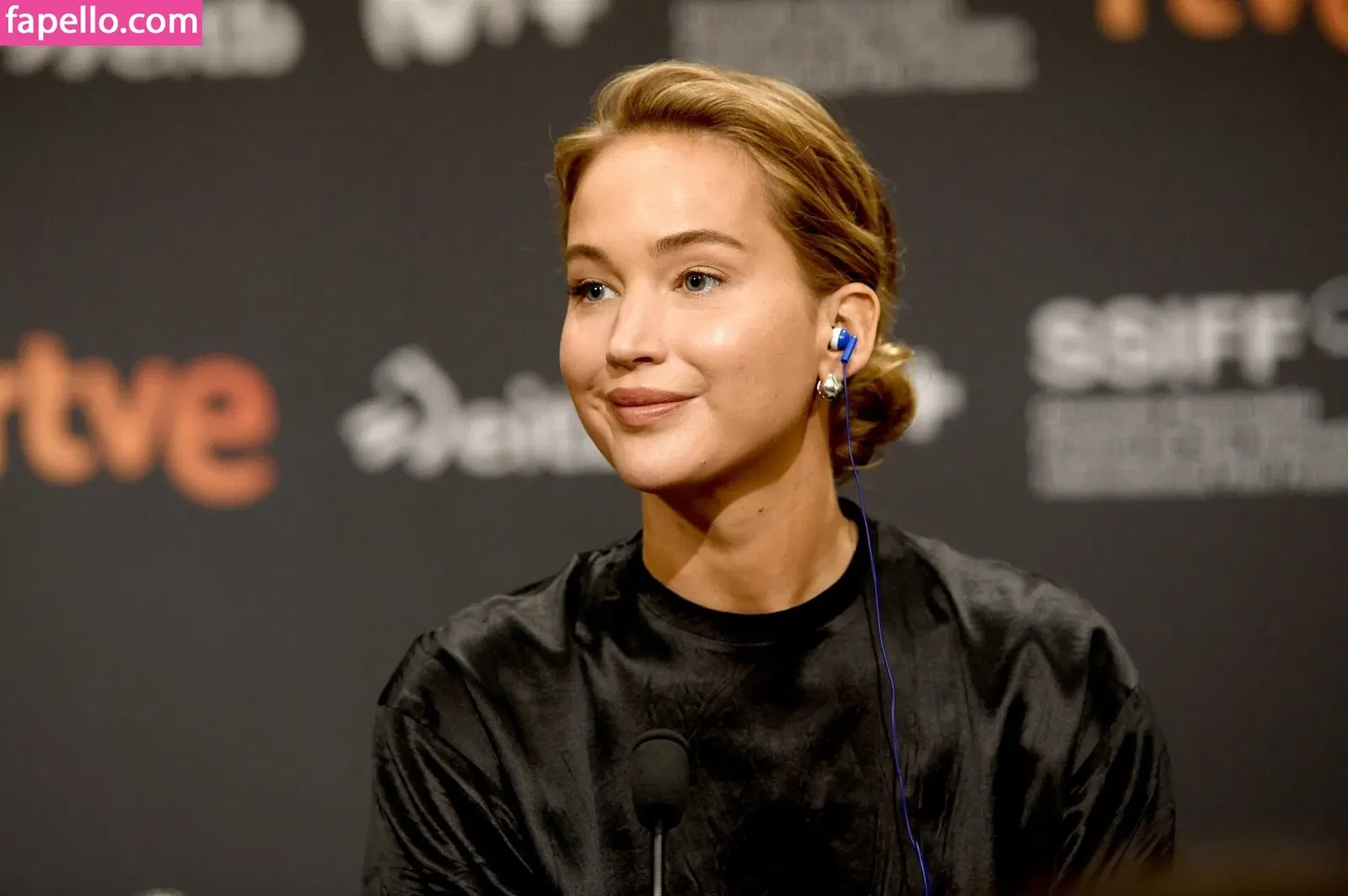 Jennifer Lawrence Onlyfans Photo Gallery 