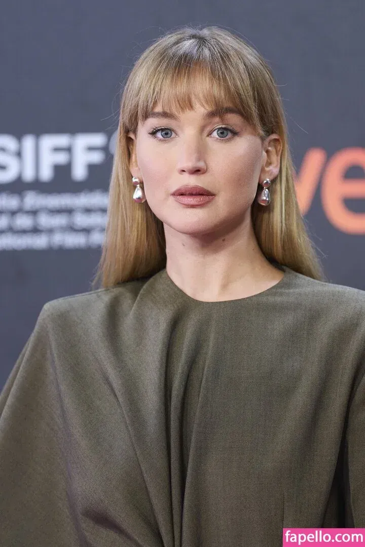 Jennifer Lawrence Onlyfans Photo Gallery 