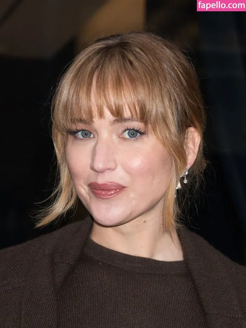 Jennifer Lawrence Onlyfans Photo Gallery 