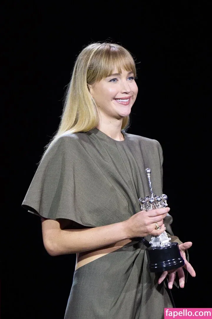 Jennifer Lawrence Onlyfans Photo Gallery 