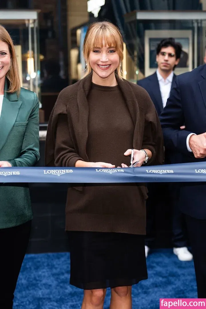 Jennifer Lawrence Onlyfans Photo Gallery 