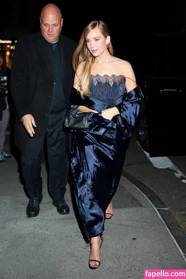 Jennifer Lawrence Onlyfans Photo Gallery 