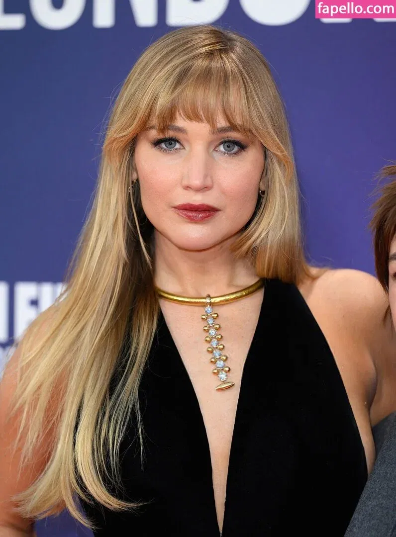 Jennifer Lawrence Onlyfans Photo Gallery 