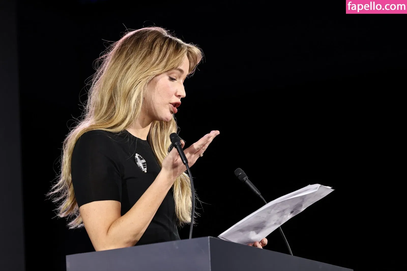 Jennifer Lawrence Onlyfans Photo Gallery 