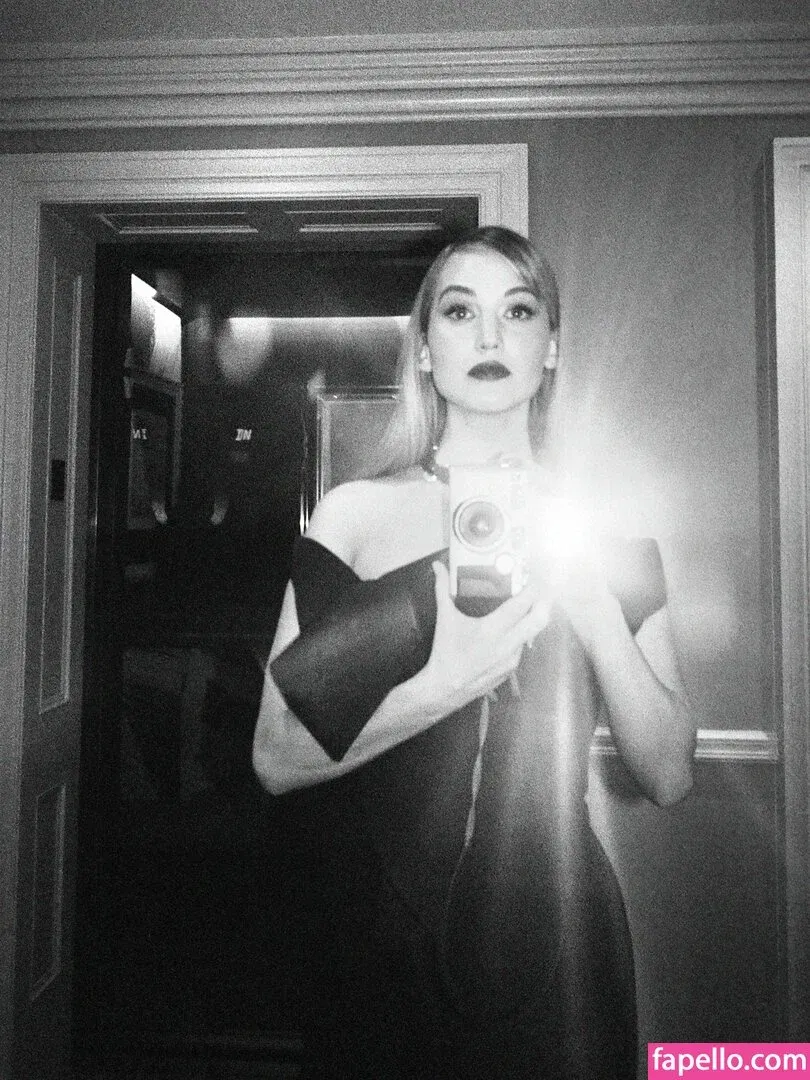 Jennifer Lawrence Onlyfans Photo Gallery 