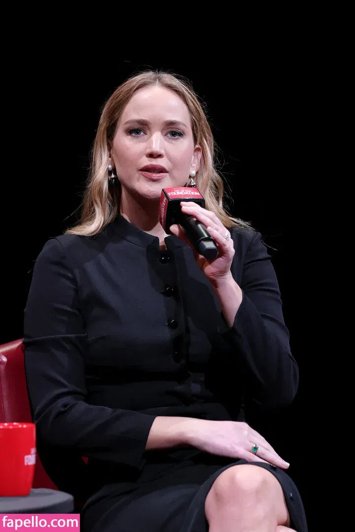 Jennifer Lawrence Onlyfans Photo Gallery 