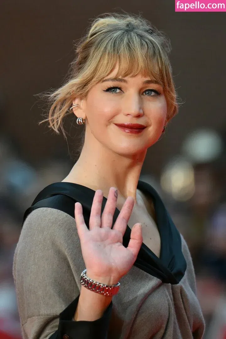 Jennifer Lawrence Onlyfans Photo Gallery 