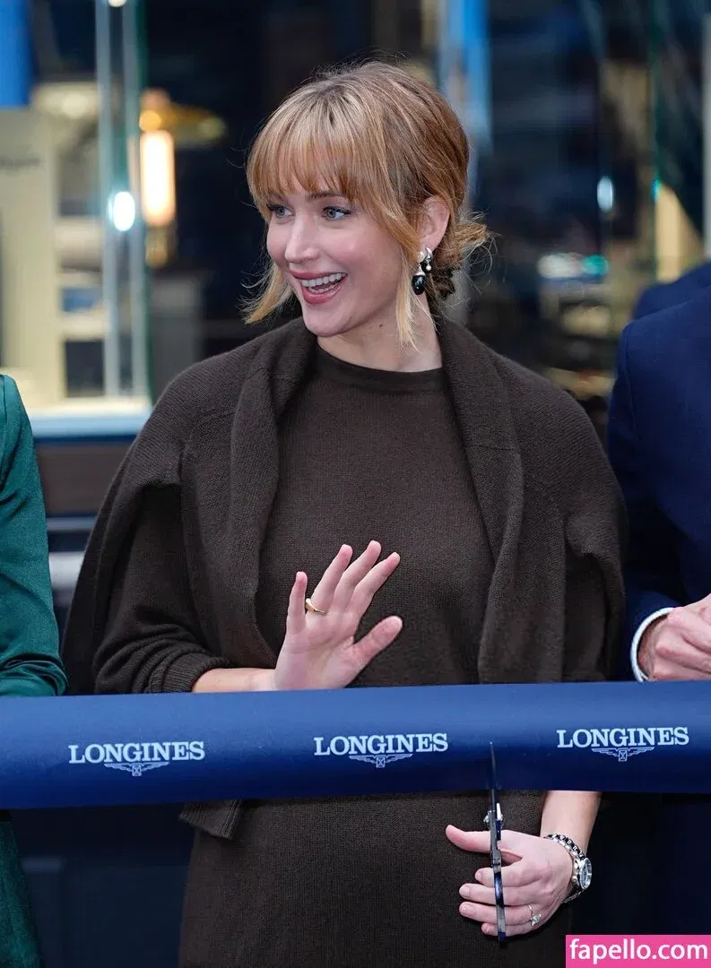 Jennifer Lawrence Onlyfans Photo Gallery 