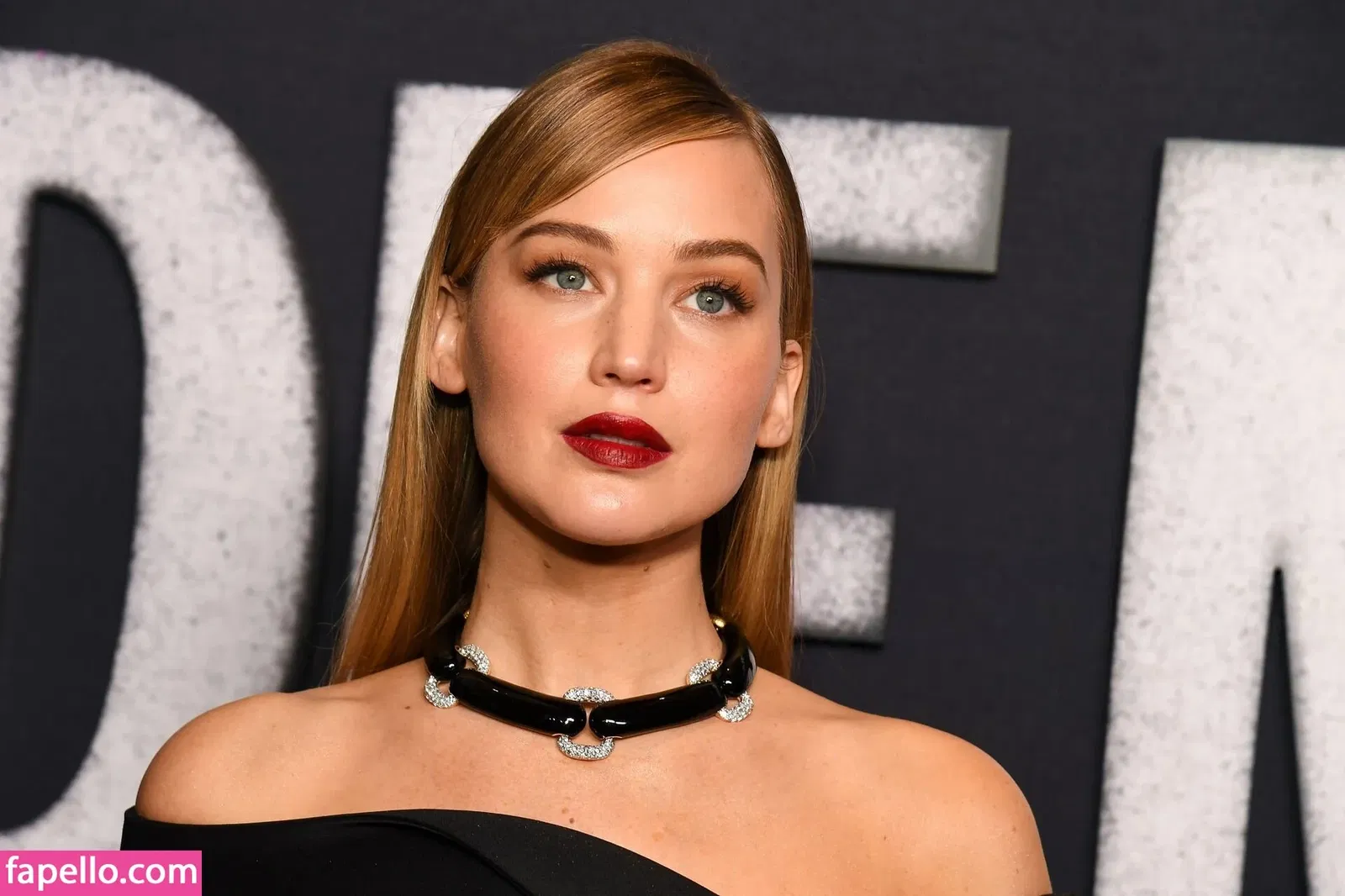 Jennifer Lawrence Onlyfans Photo Gallery 