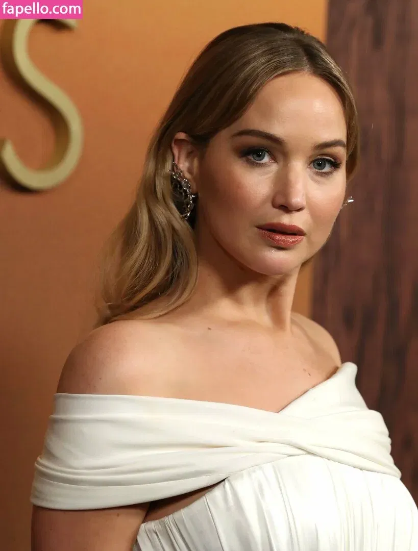 Jennifer Lawrence Onlyfans Photo Gallery 