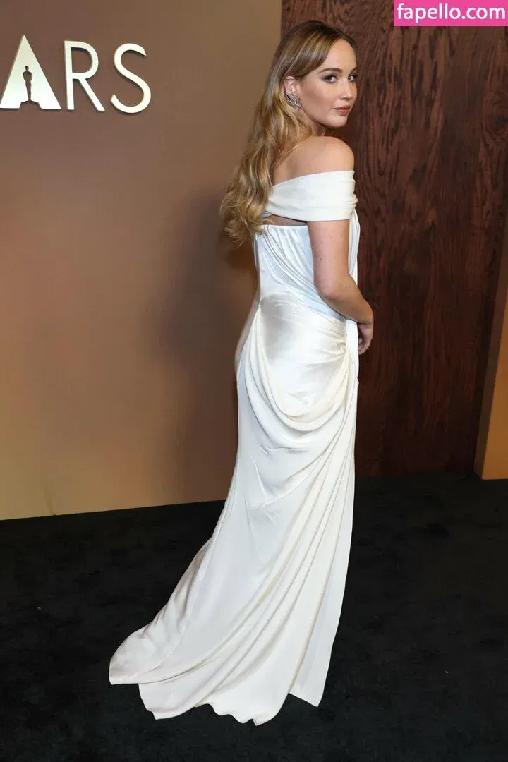 Jennifer Lawrence Onlyfans Photo Gallery 