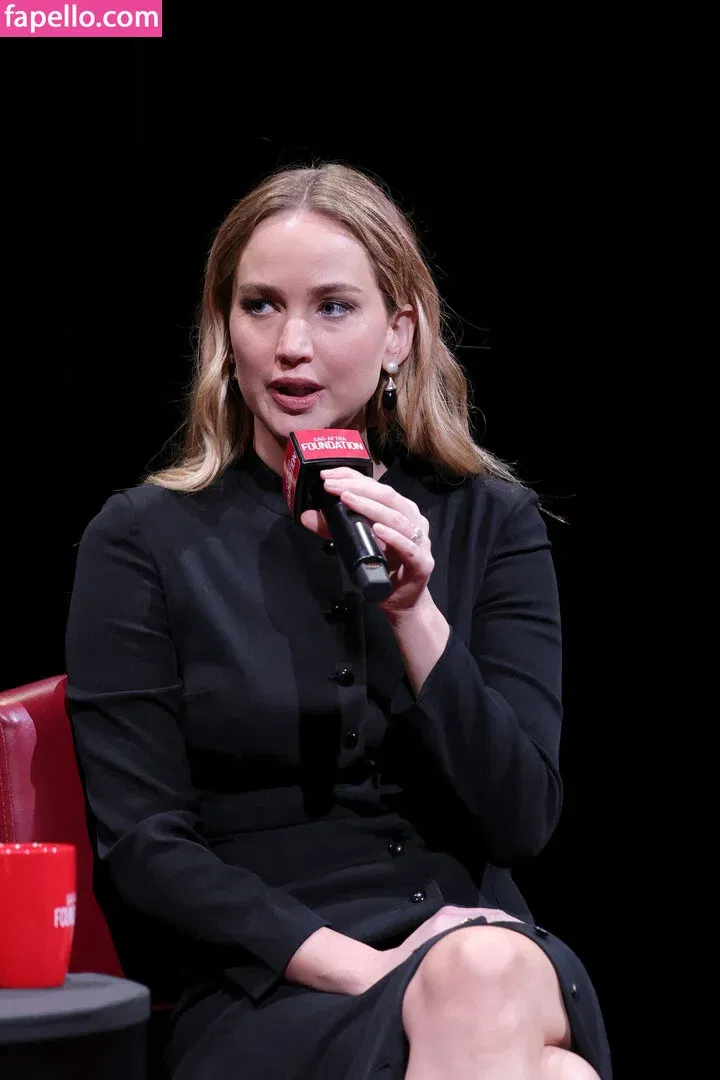 Jennifer Lawrence Onlyfans Photo Gallery 