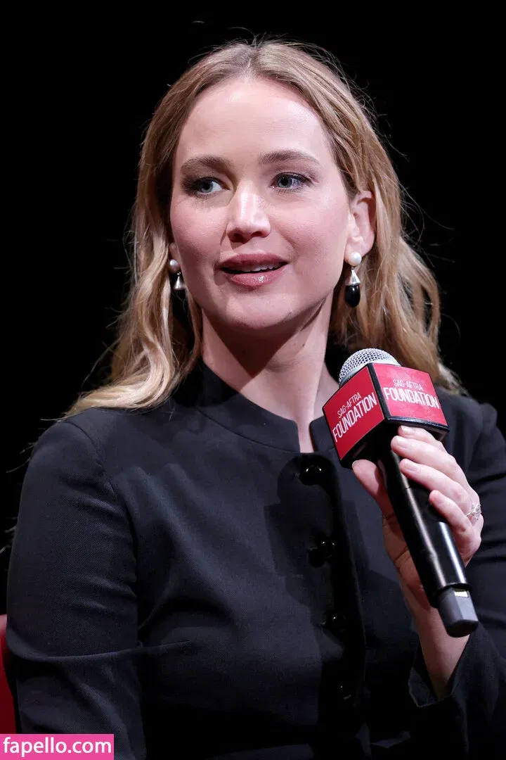 Jennifer Lawrence Onlyfans Photo Gallery 