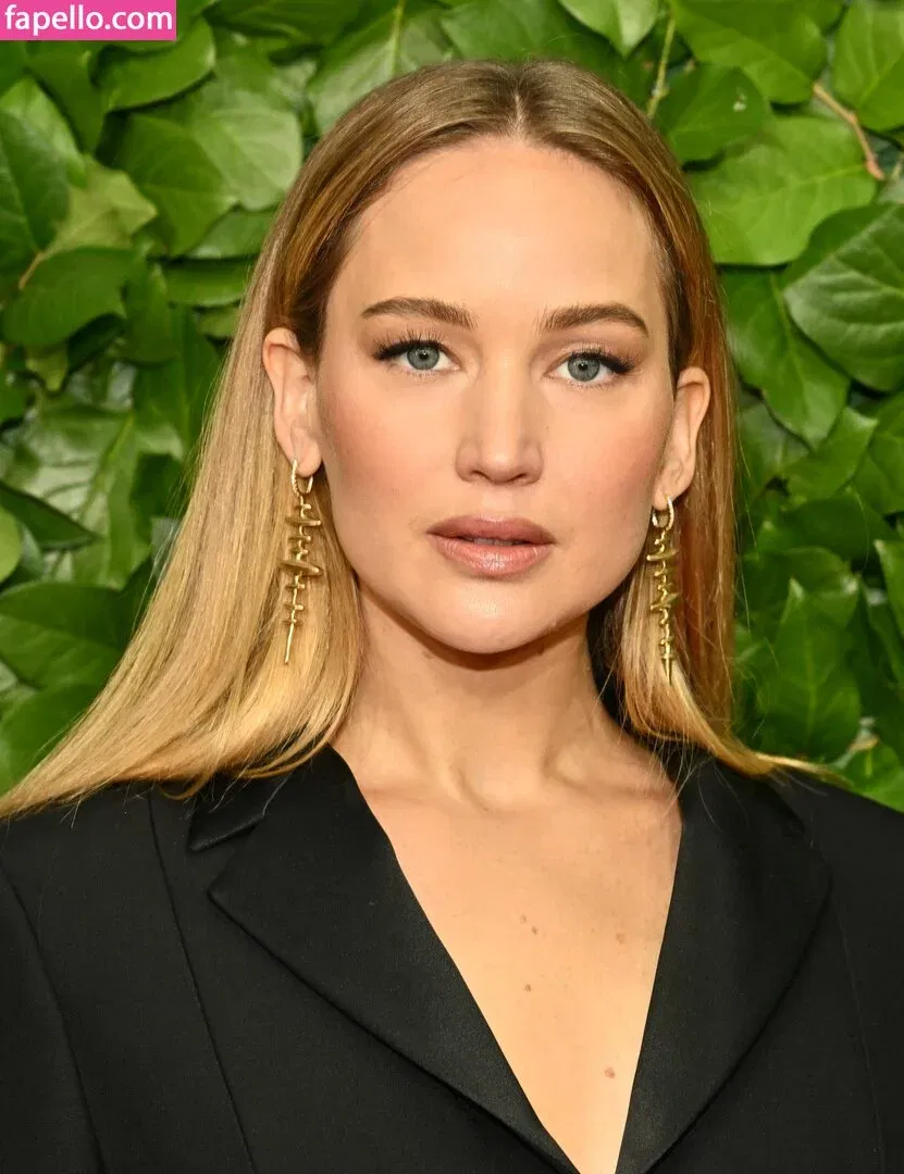 Jennifer Lawrence Onlyfans Photo Gallery 