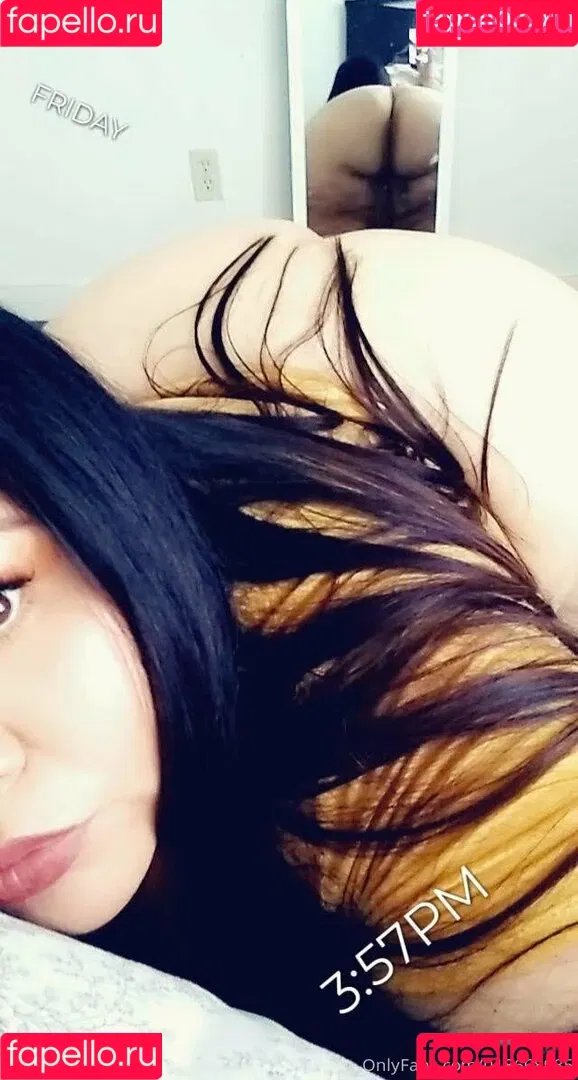 bigbootydee89 Onlyfans Photo Gallery 