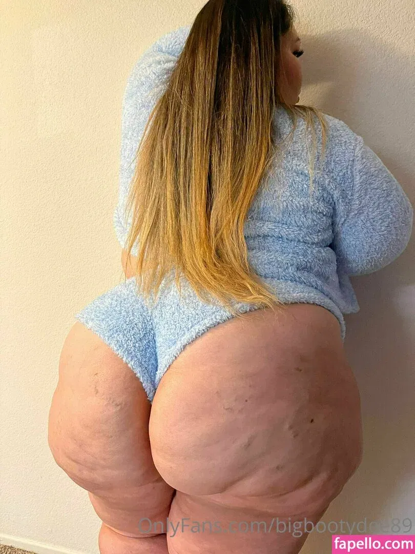 bigbootydee89 Onlyfans Photo Gallery 
