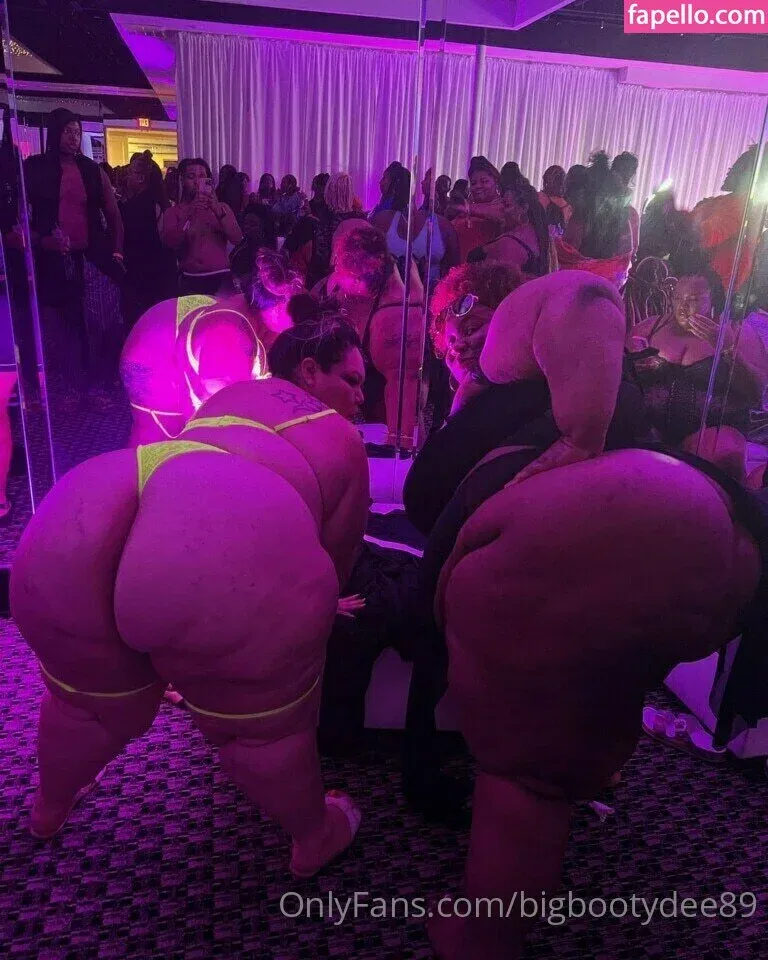 bigbootydee89 Onlyfans Photo Gallery 