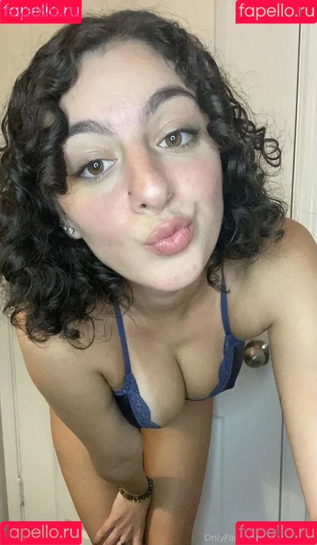 Shutupsigh Onlyfans Photo Gallery 