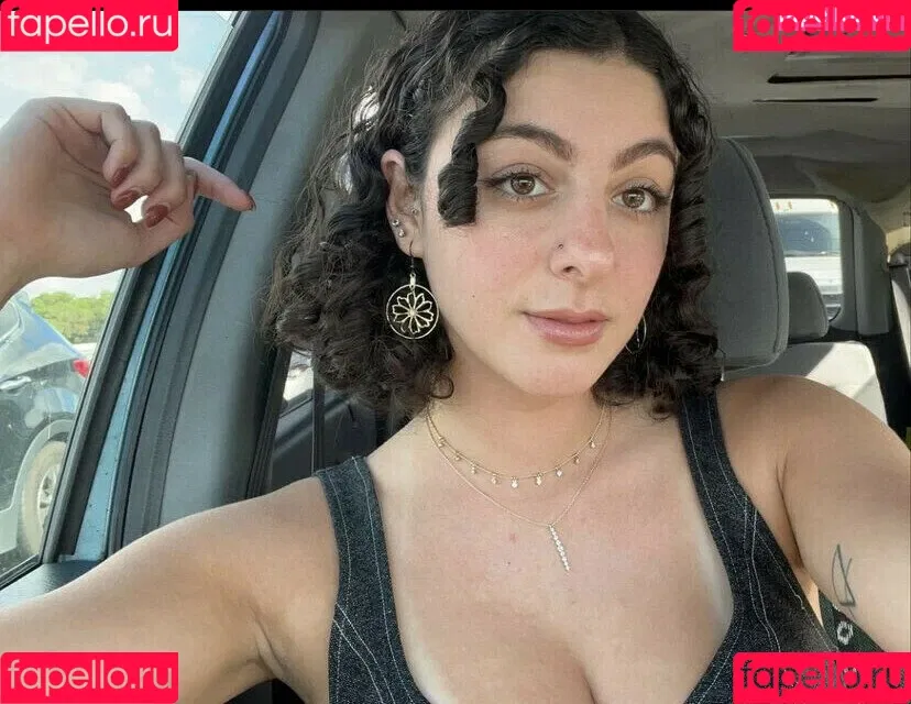 Shutupsigh Onlyfans Photo Gallery 