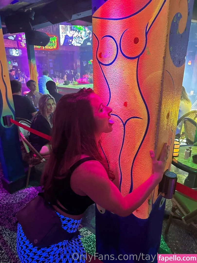 taylorchase Onlyfans Photo Gallery 