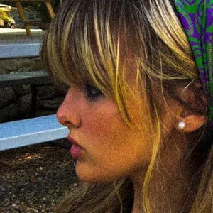 Ember Vail Onlyfans Photo Gallery 