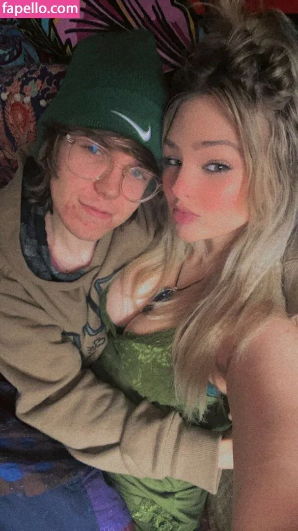 Ember Vail Onlyfans Photo Gallery 