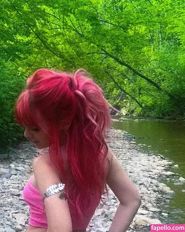 Ember Vail Onlyfans Photo Gallery 