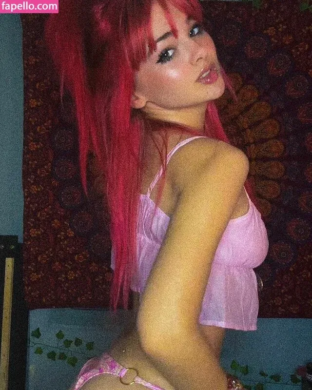 Ember Vail Onlyfans Photo Gallery 