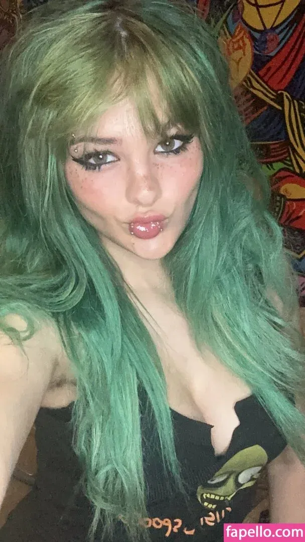 Ember Vail Onlyfans Photo Gallery 