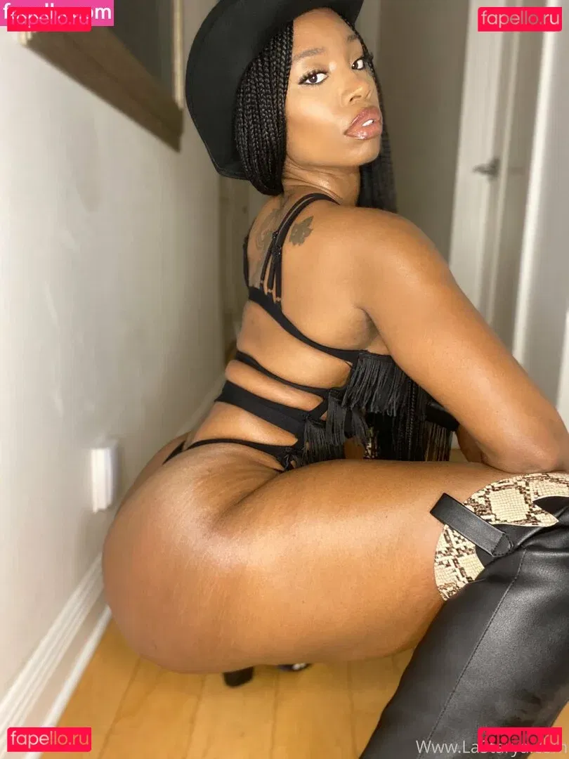 Lastarya Onlyfans Photo Gallery 