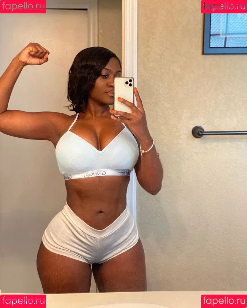 Babeth Lando Onlyfans Photo Gallery 