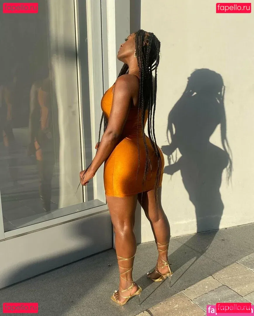 Babeth Lando Onlyfans Photo Gallery 