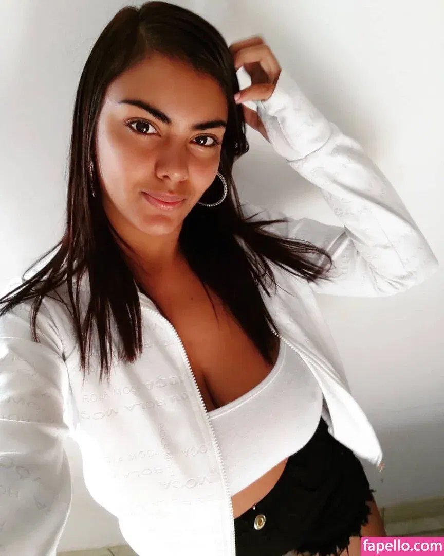 Evelim Alves Onlyfans Photo Gallery 