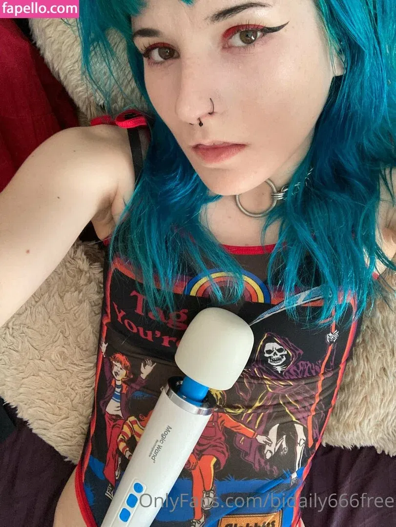 bidaily666free Onlyfans Photo Gallery 