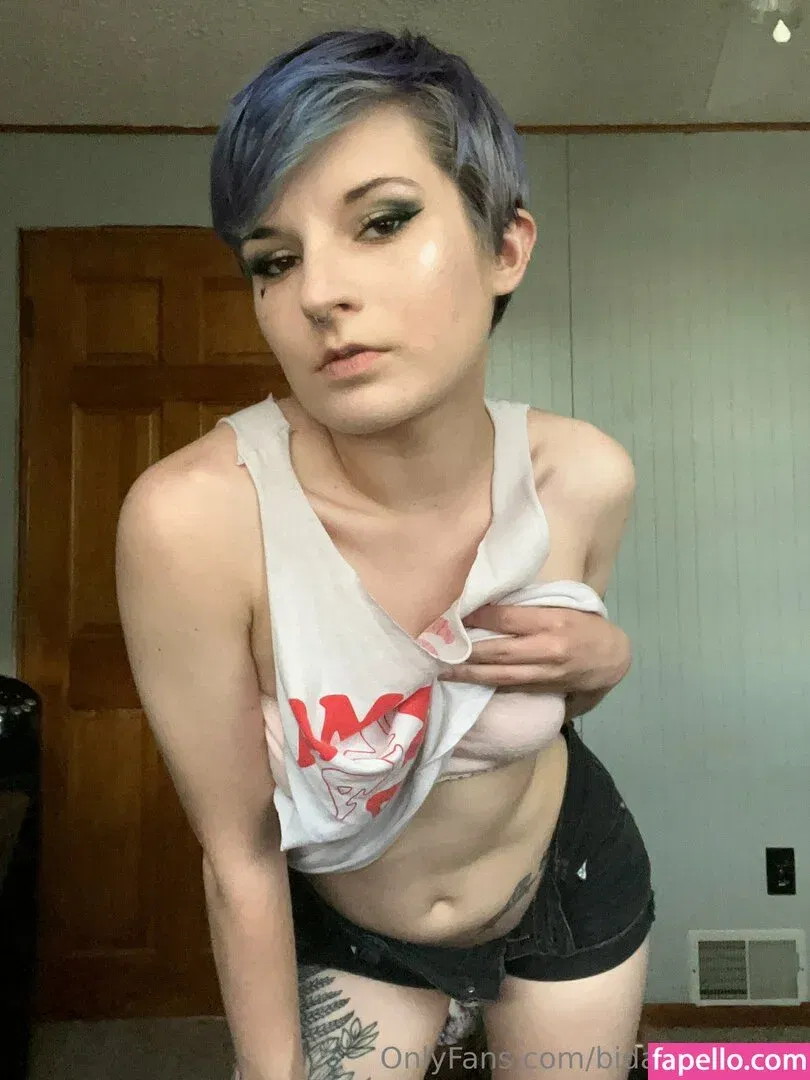 bidaily666free Onlyfans Photo Gallery 