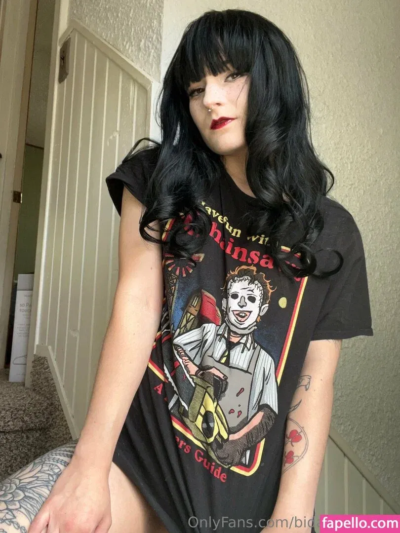 bidaily666free Onlyfans Photo Gallery 