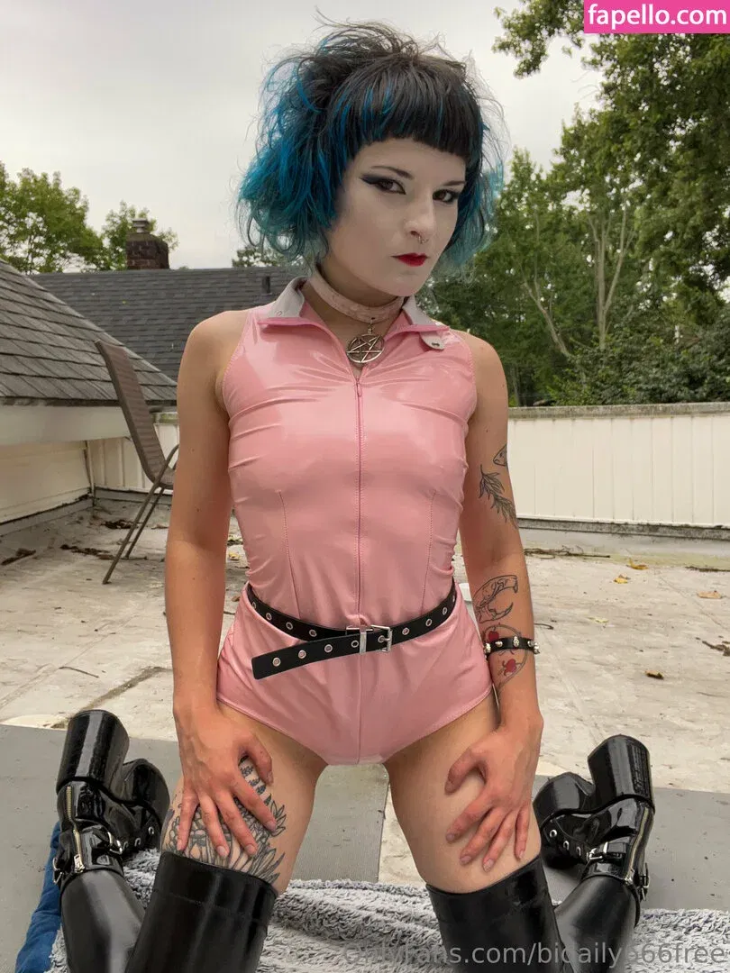 bidaily666free Onlyfans Photo Gallery 