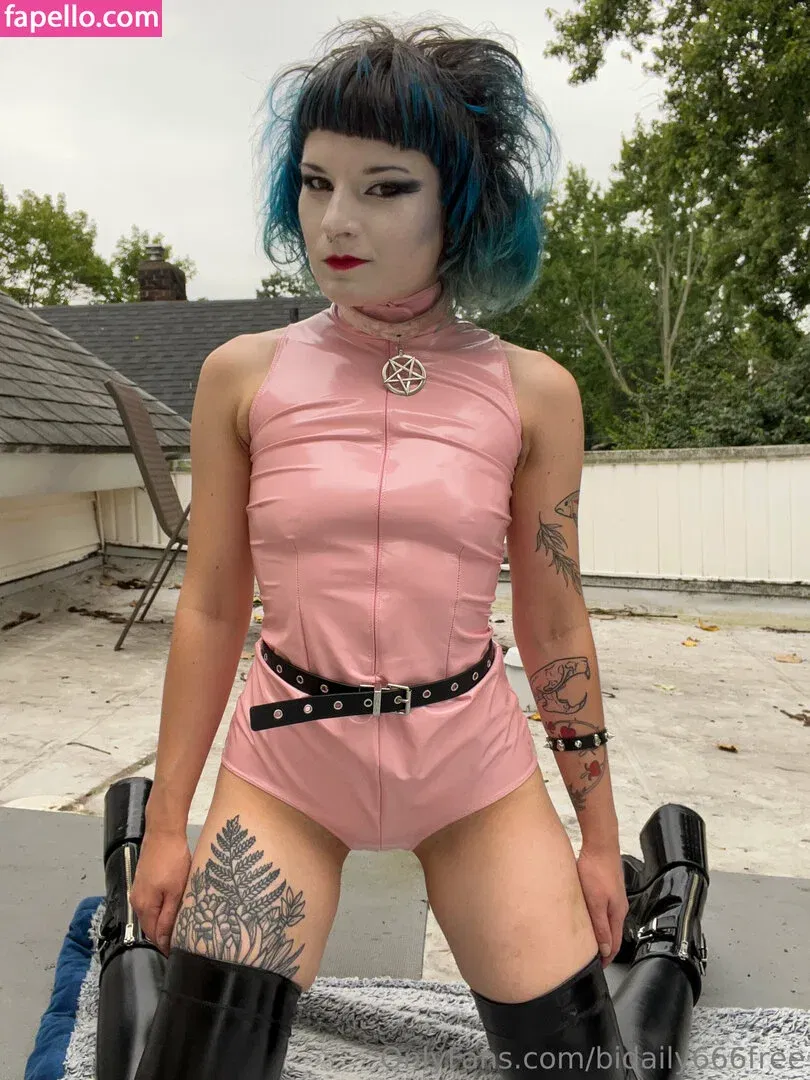 bidaily666free Onlyfans Photo Gallery 