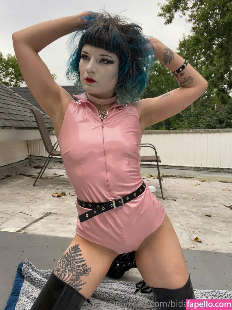 bidaily666free Onlyfans Photo Gallery 