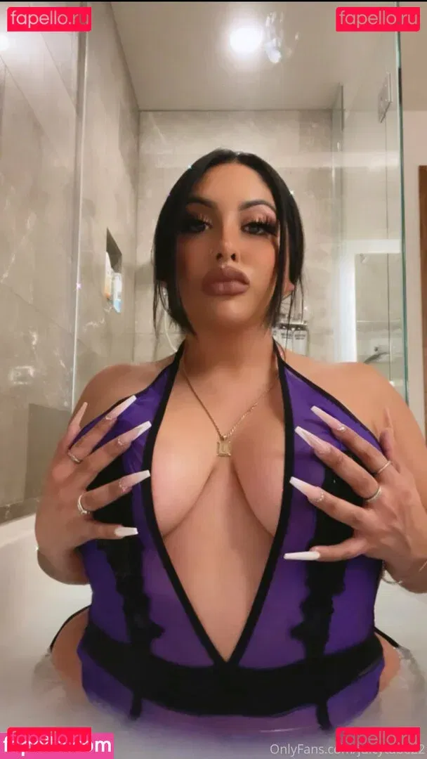 juicytube22 Onlyfans Photo Gallery 